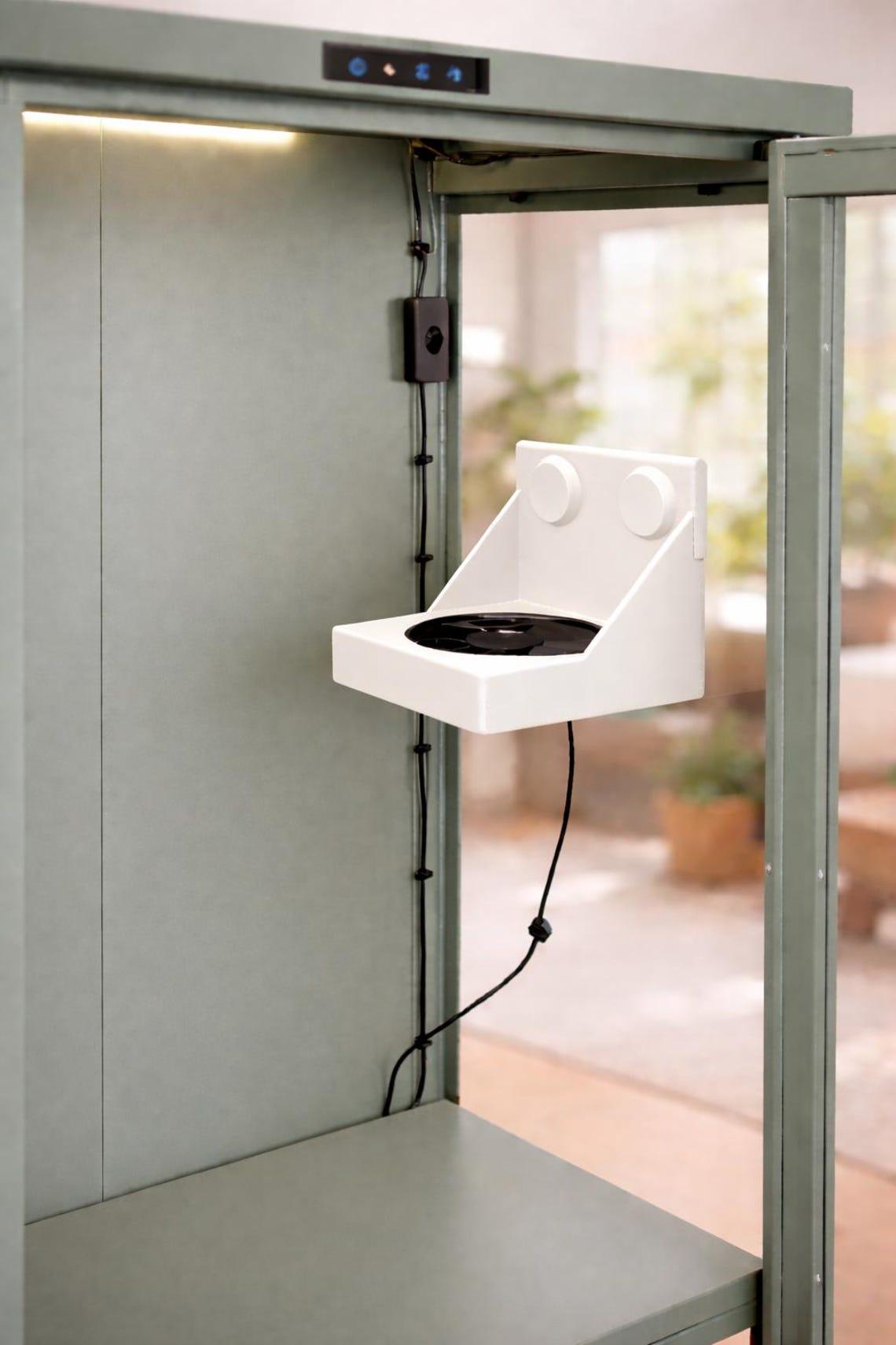 Through-Glass Magnetic Greenhouse Fan Kit